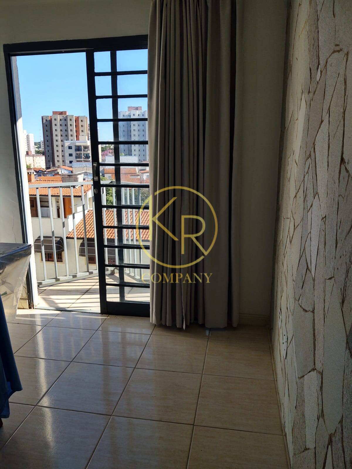 Apartamento à venda com 2 quartos, 67m² - Foto 1