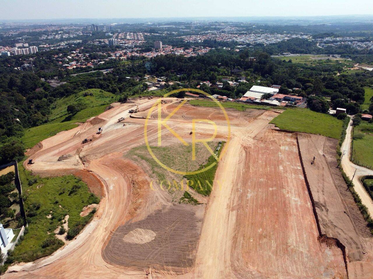 Terreno à venda, 1000m² - Foto 1