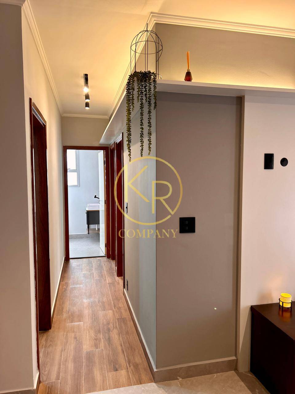 Apartamento à venda e aluguel com 2 quartos, 68m² - Foto 3