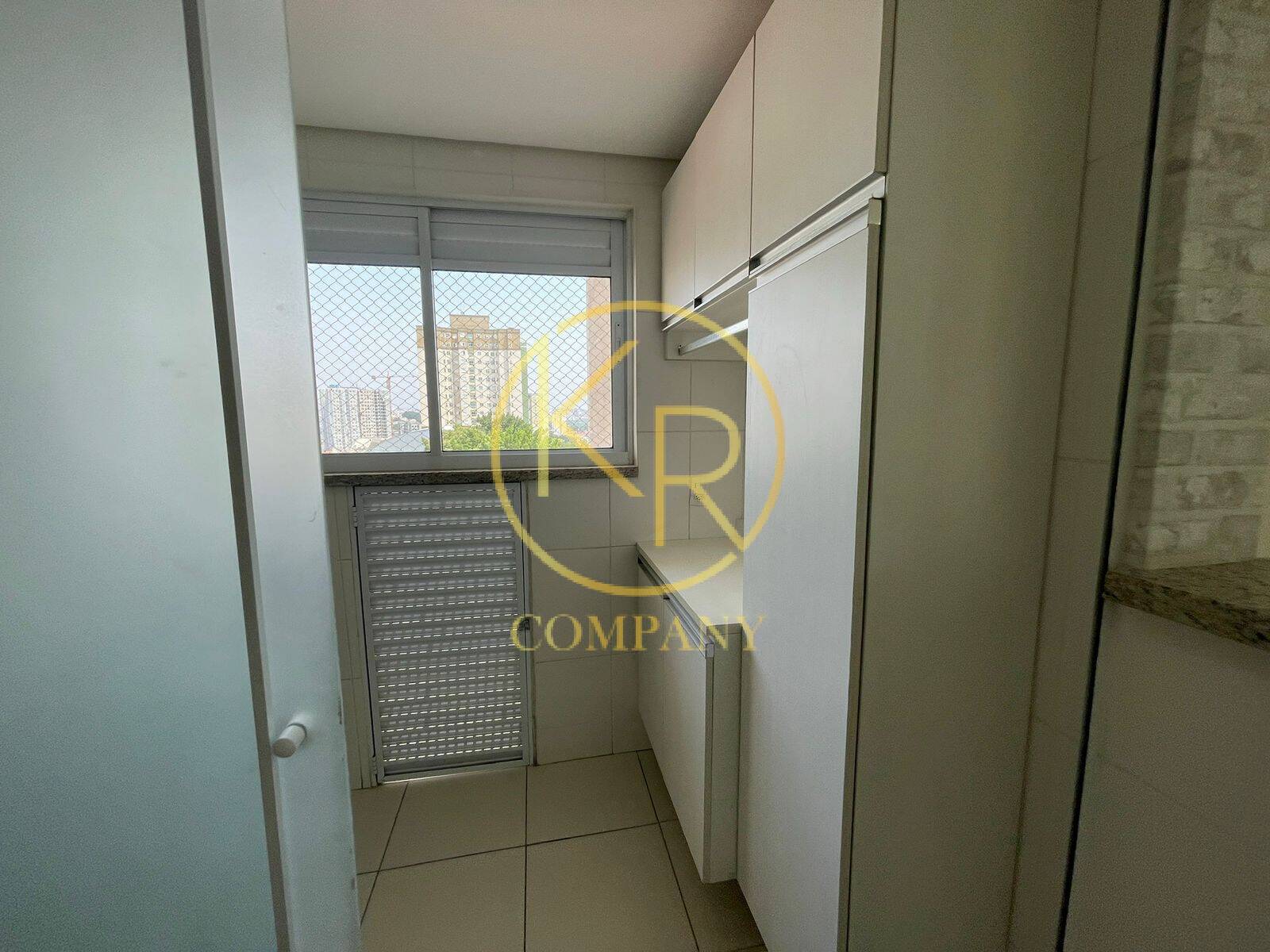 Apartamento para alugar com 3 quartos, 86m² - Foto 4