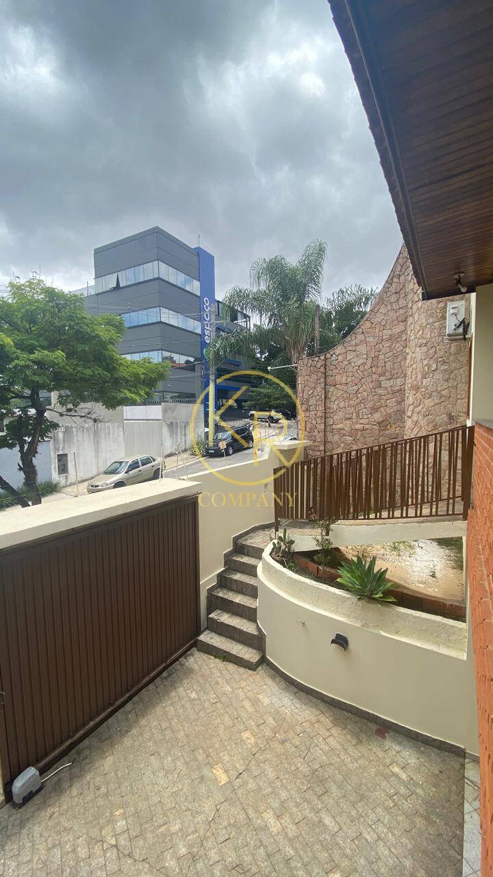 Casa à venda e aluguel com 3 quartos, 190m² - Foto 30