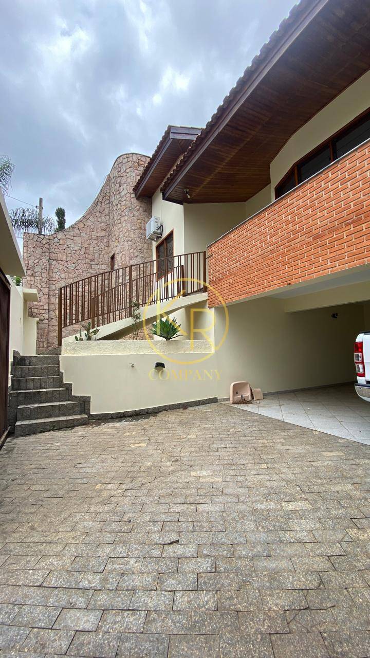 Casa à venda e aluguel com 3 quartos, 190m² - Foto 25