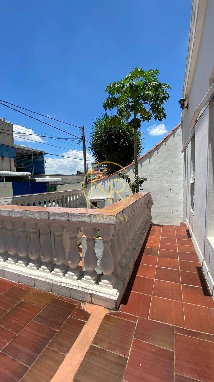 Casa à venda e aluguel com 3 quartos, 182m² - Foto 54