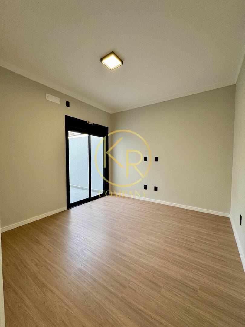 Casa à venda com 3 quartos, 199m² - Foto 6