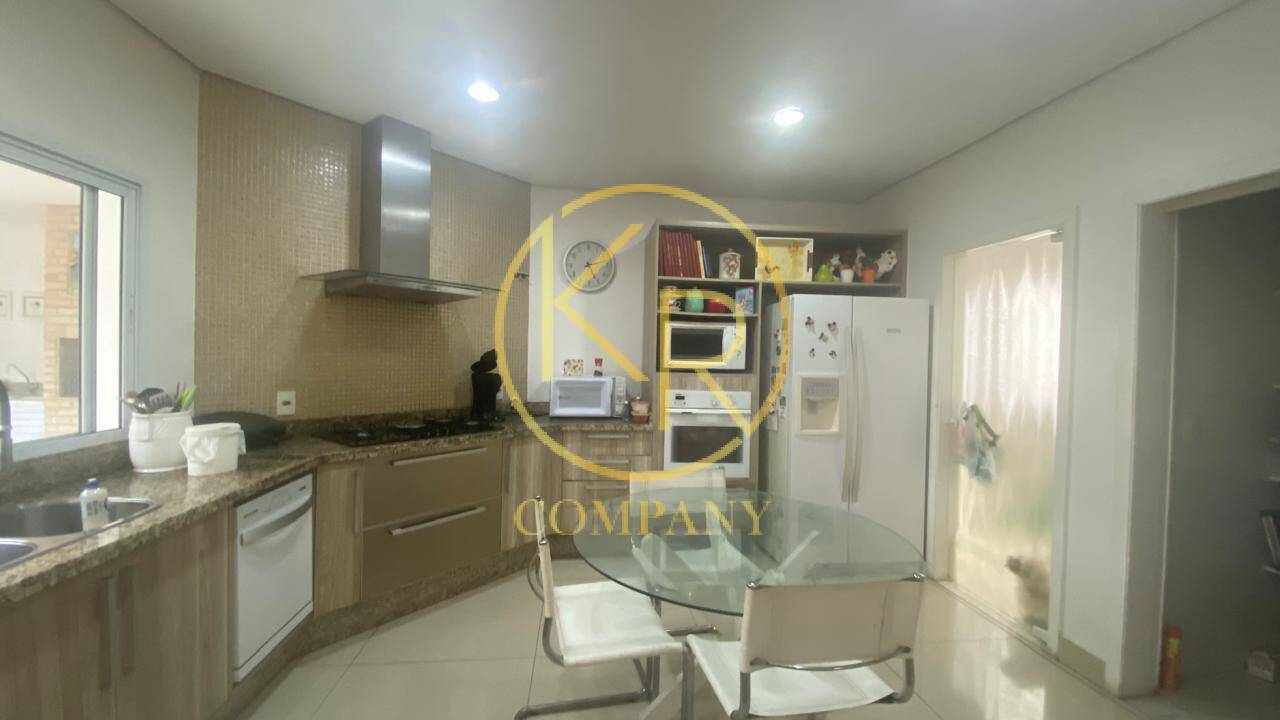 Casa de Condomínio à venda com 3 quartos, 270m² - Foto 11