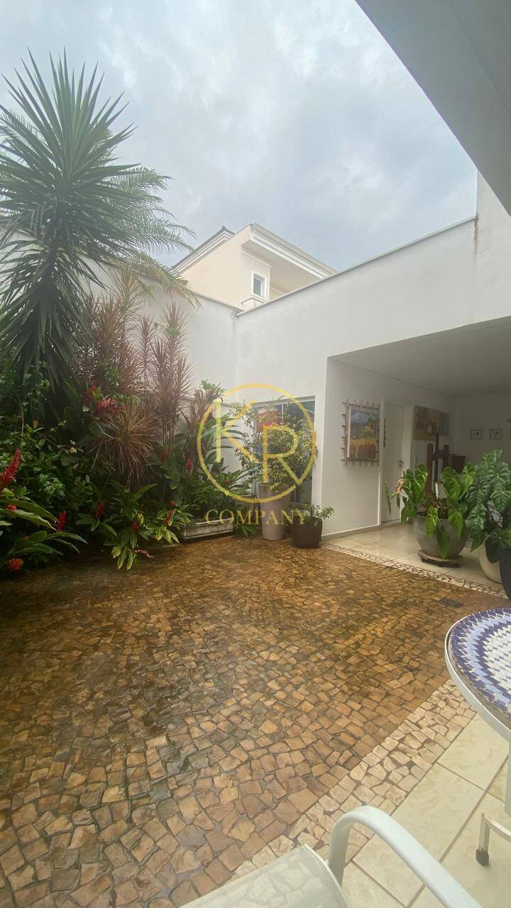 Casa de Condomínio à venda com 3 quartos, 270m² - Foto 45